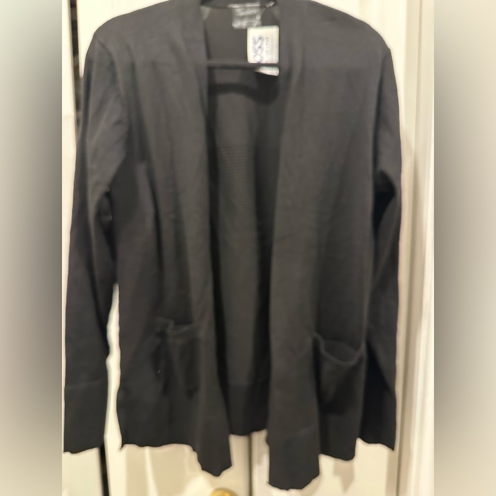 NWT 89th and Madison Black Cardigan Size L